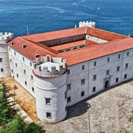 Kiara Διαμέρισμα Kraljevica