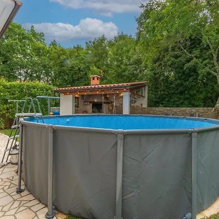 Kiara Apartament *